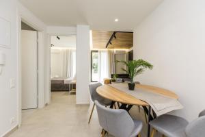 Varkiza Luxury Suites by Raise