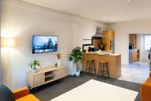 Modern cottage WiFi Free Parking - Bamber Bridge