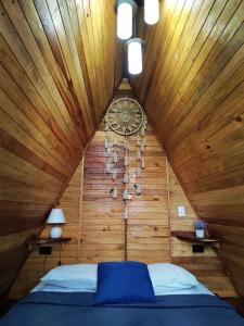 Airport Travelers home.