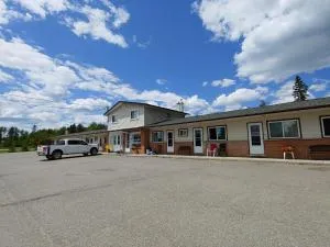 Town and Country Motel - Nipigon