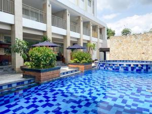 Vrata Hotel Yogyakarta