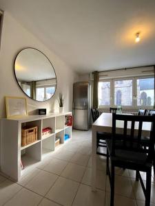 Appartements 10min Bus Strasbourg centre-Parking Prive-WiFi-TV : photos des chambres