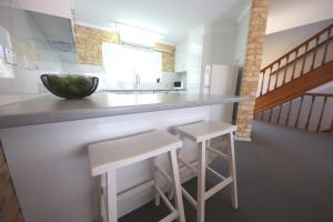 Ocean Shores 4 8 Paragon Ave SWR