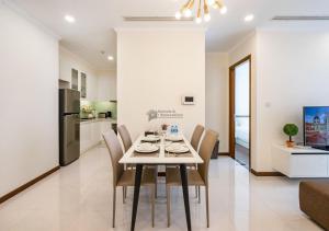 The Vinhomes Central Park Apartments - The Buildings Surrounding Landmark 81