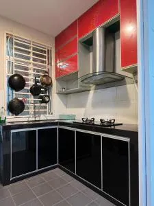 Teratak DKrubong Homestay with Private Pool - Kampong Gajah Mati