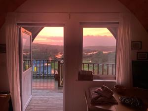 Beautiful bolt hole for 2 with breathtaking views