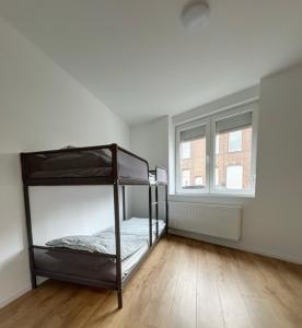 Wauters 77 Bruxelles -charleroi-airport