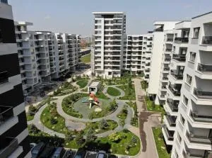 Uptown Elegant Apartment - Andronache