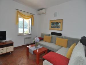 Holiday home Marina- beachfront, sea view and free parking