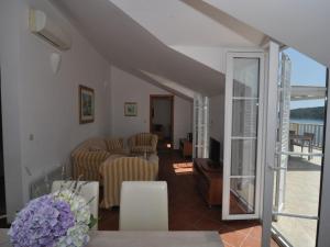 Holiday home Marina- beachfront, sea view and free parking