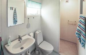 Cozy Home In Ystad With Wifi