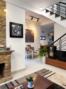 Thiên Trúc Ecohome, đồi Từ Hiếu