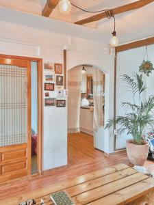 Shanti Shanti Guest House