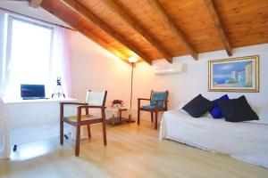 Penelope Stone House