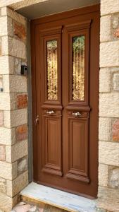 Τα πέτρινα στο Σκεπαστό