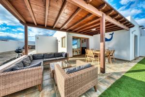 Casa Iria - Private pool and BBQ By Lanzarote Vacation Homes