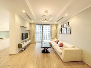 Times City 4BR Apartment