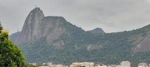 Acolhedora casa de vila (acesso apenas por escada)