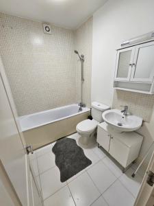 2bdr Islington close to station