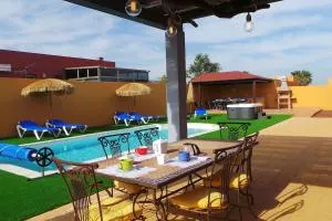 Luxury Villa at Golf Course - Посо-Негро