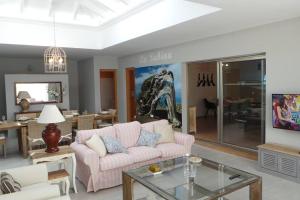 Luxury Villa at Golf Course