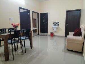 Fathima Apartments