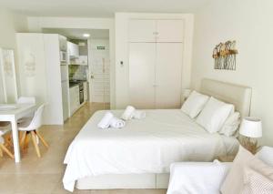 BENALBEACH Suite vistas al mar