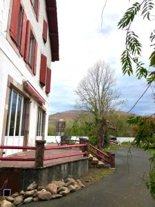 Appartements Appartement entier, terrasse, 4 personnes sur le GR10 : photos des chambres