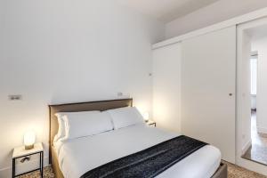 Three-Bedroom Apartment - Separate Building, Address: Lungotevere Raffaello Sanzio n.1