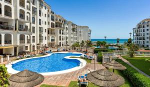 Beach get-away The sunny La Duquesa apartment