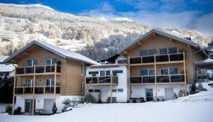 Appartments Urmonti - 施伦斯