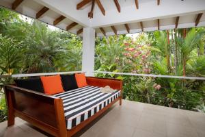 Tropical villa Ventanas with private pool in MA