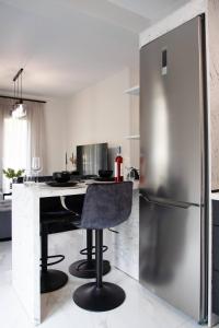 PARIS Opulent Lifestyle