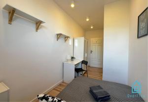 Waza Room - Peaceful Retreat, 10 Minutes to Gdańsk Old Town & Seaside