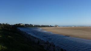 Ebenezer Guesthouse Bluewater Bay