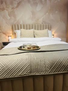 Crystal Luxury Apartment with Free Parking in Cracow for 4 Guests