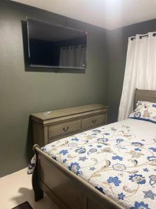 New Kingston Retreat