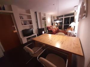 Acogedor apartamento con bellas vistas al embalse