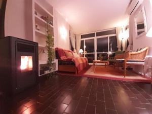 Acogedor apartamento con bellas vistas al embalse