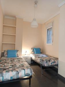 Habitaciones Centricas en una casa Valenciana