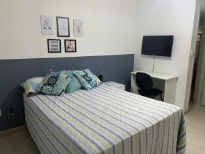 Apartamento grande 900m do centro