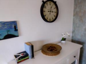 Napoleon 4A with pool close to the beach