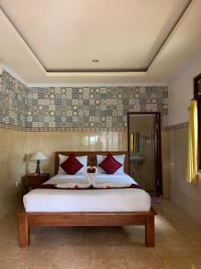 Mulan Dini House