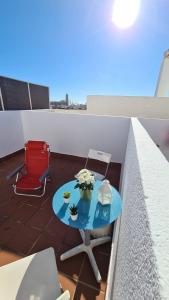 Penthouse with solarium in the center of Malaga-Ático con solárium en el centro de Málaga