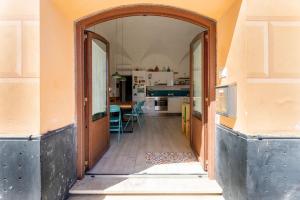 CASA NEL BORGO, 20 METRI DAL MARE