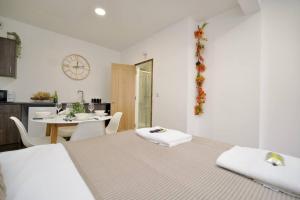 Matlock Studio 1 - Coventry