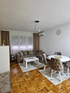 Apartman Tajna