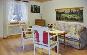 1 Bedroom Beautiful Home In Filipstad