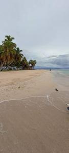 Habitacion privada frente al mar de las aguas de Guna Yala Icodub