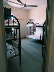 Ahjar hostel only ladies